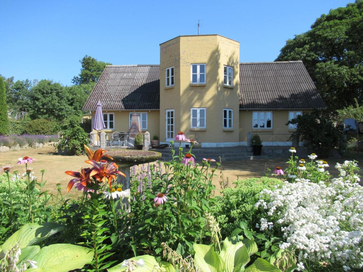 Okker Gokker Garden Hotel Allingabro Luaran gambar